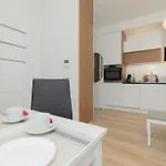 Apartment Herbu Korczak 4 - Next To Medicover/paley
