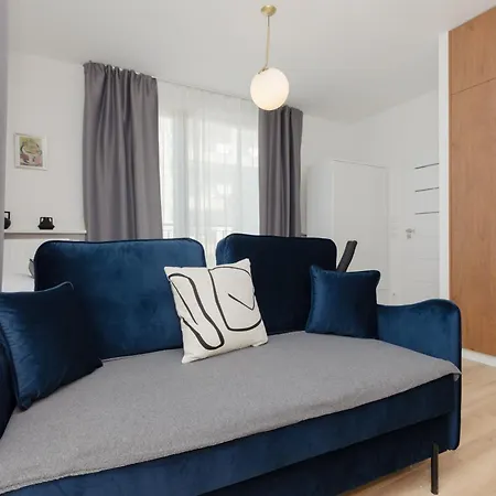 Apartment Herbu Korczak 4 - Next To Medicover/paley Warsaw