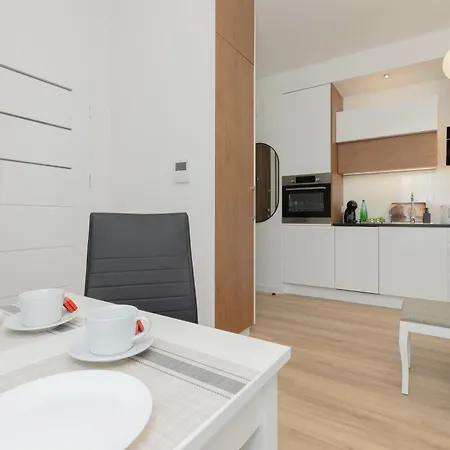 Apartment Herbu Korczak 4 - Next To Medicover/paley