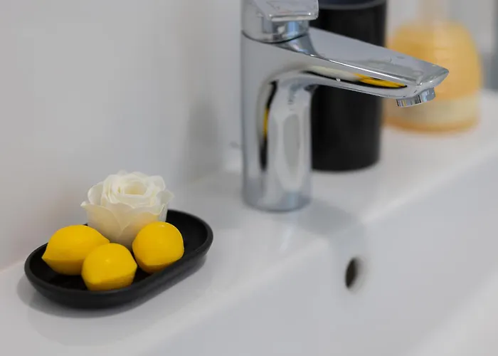 Herbu Korczak 4 - Next To Medicover/paley * ワルシャワ