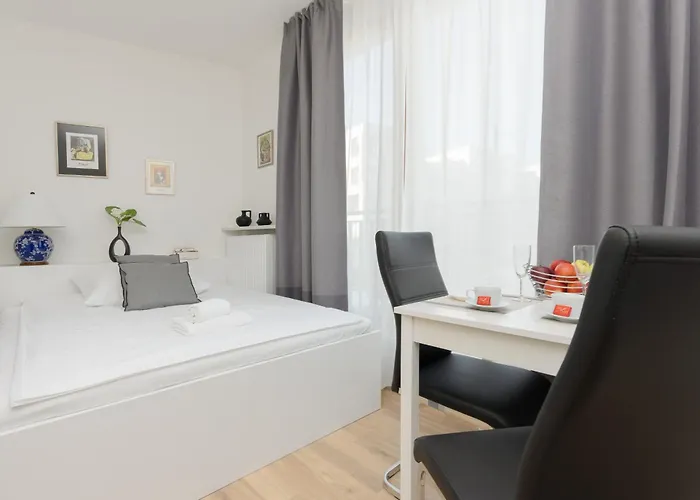 Herbu Korczak 4 - Next To Medicover/paley アパート *